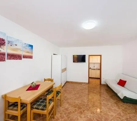 Apartment In Zaton Zaton (Zadar)